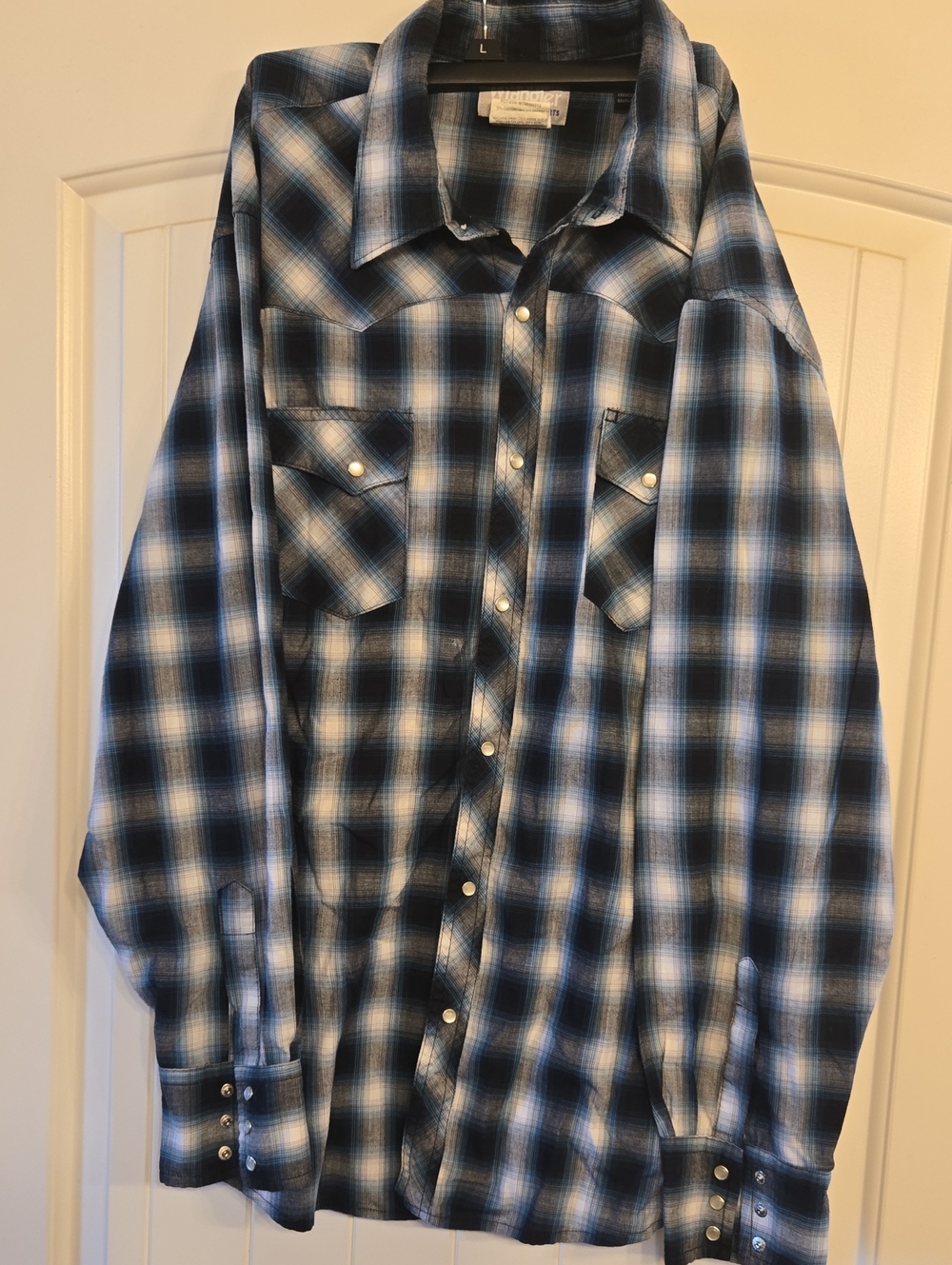 Wrangler Men's Teal and Black Plaid Snap-Front Shirt